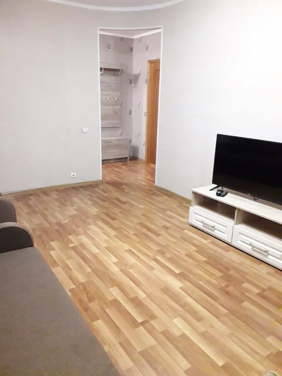 Светлая двухкомнатная квартира