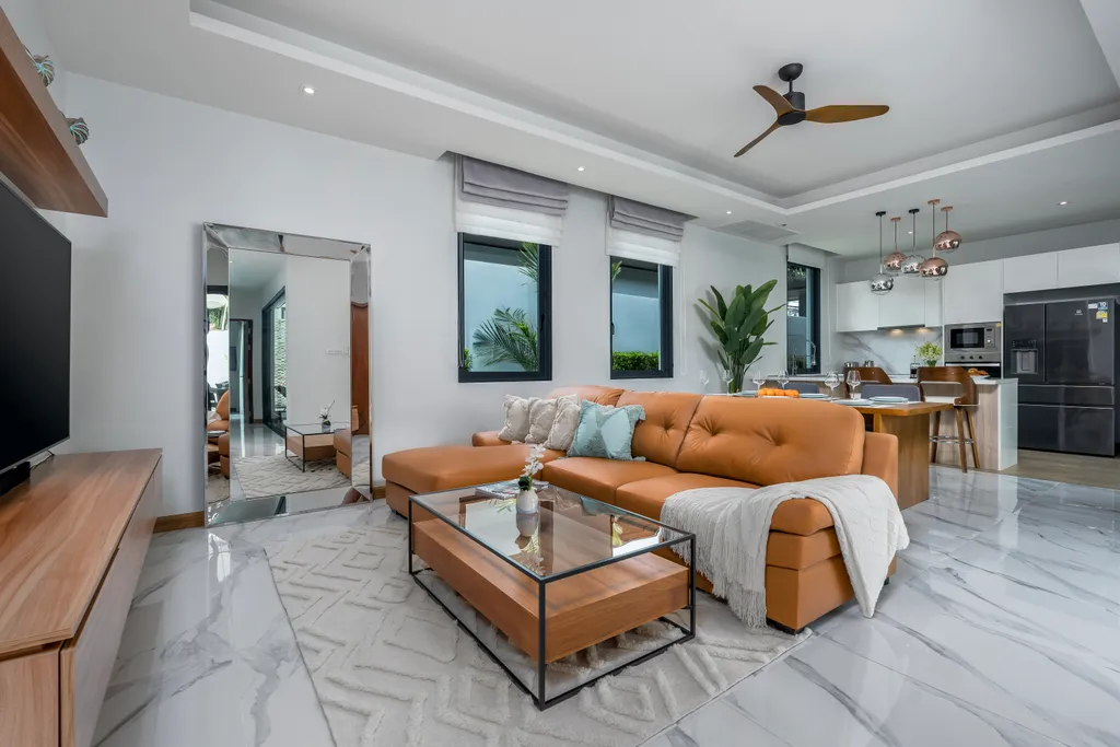 Новая вилла с бассейном, террасой и барбекю зоной, рядом с Боат авеню