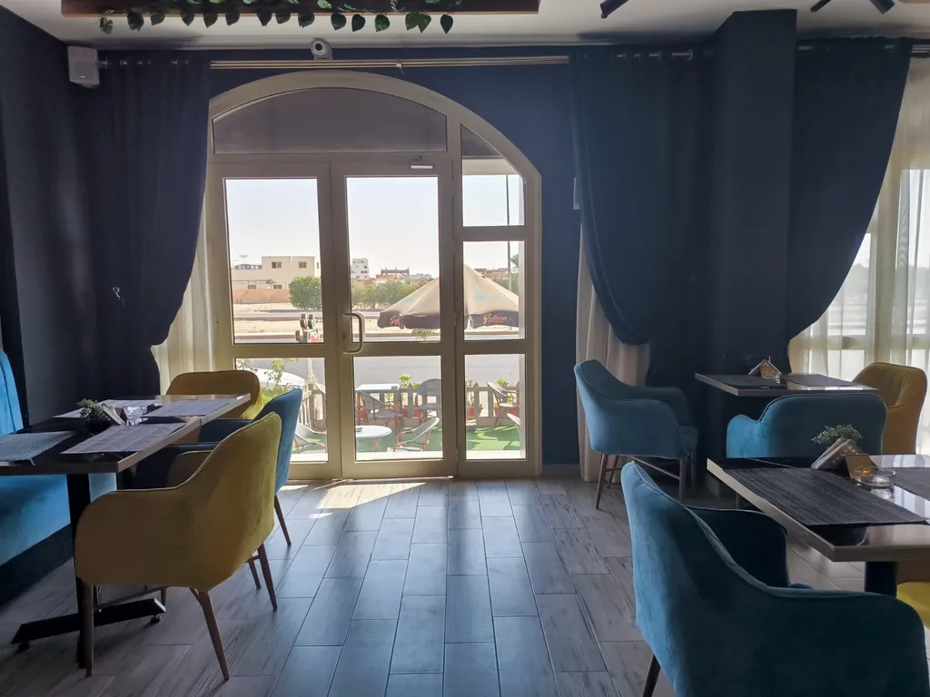 Уютная студия с видом на море и собственным пляжем