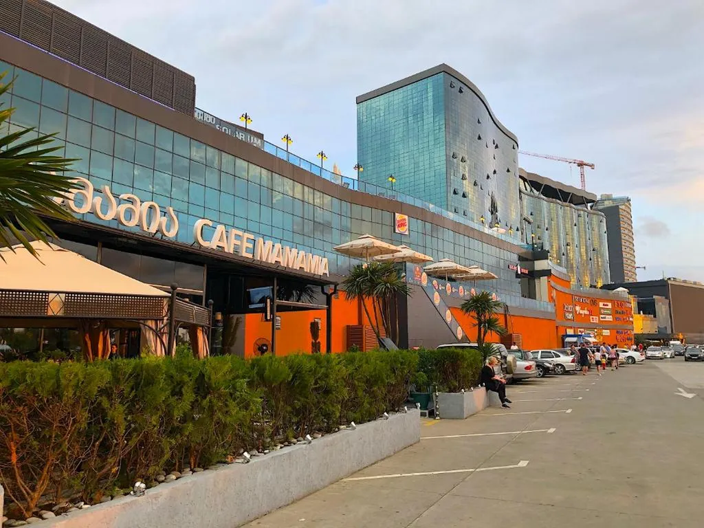 Квартира Апартаменты у моря с шикарным видом в апарт-отеле orbi beach tower — Батуми