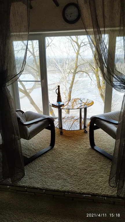 Дом на краю света с видом на Оку рядом с горнолыжной деревней Новинки