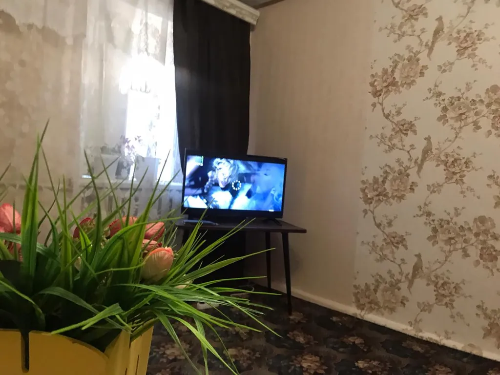 2х ком кв рядом с Народными ваннами
