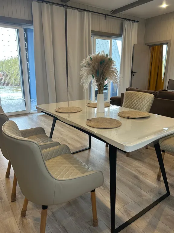 Дом у озера