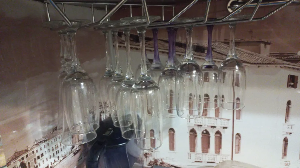 Трёхкомнатная квартира в районе жд вокзала