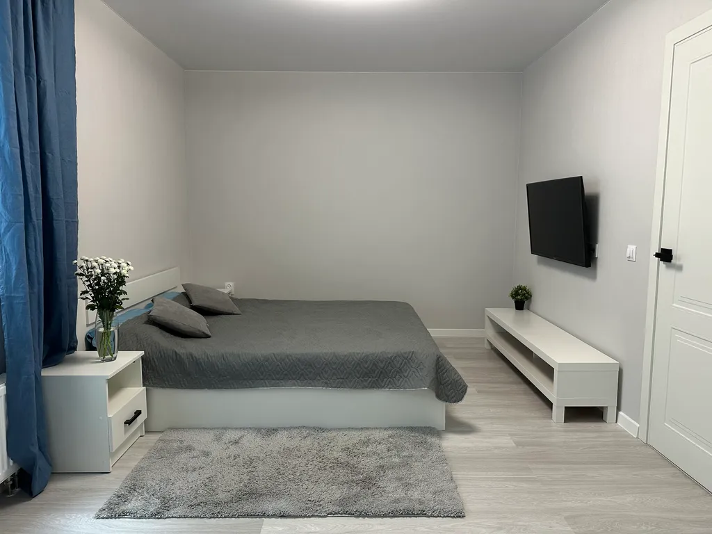 Новая светлая однокомнатная квартира в курортном районе