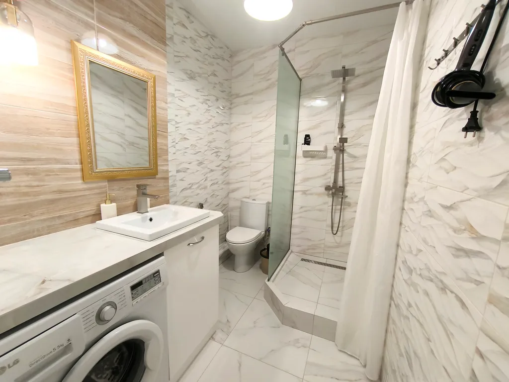 Квартира Квартира В 10 минутах ходьбы от пляжа Адмиральская Лагуна и Омега — Севастополь