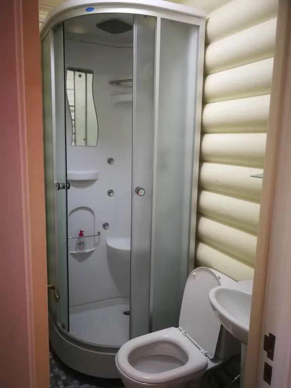 7-комнатный Дом