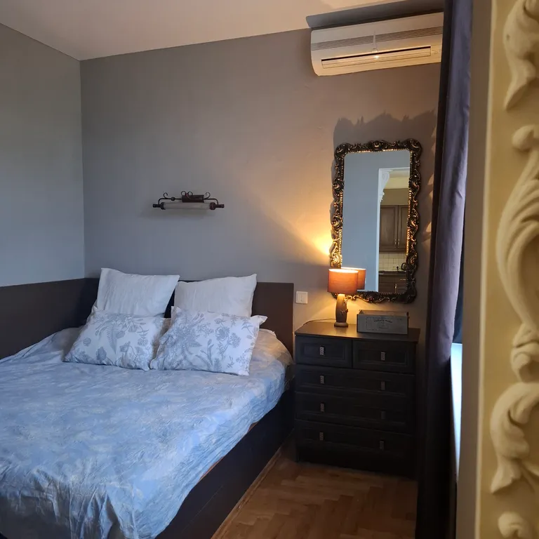 Квартира в самом Сердце города напротив  Кремля.