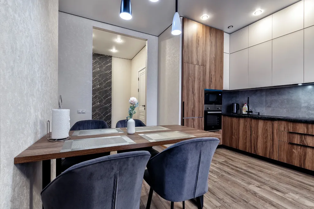 ЖК Respublika, ТРЦ Ханшатыр