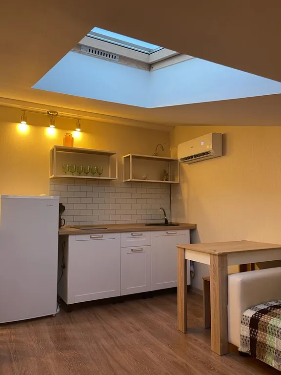 Коттедж Часть дома в центре Адлера с отдельным входом под ключ — Адлер