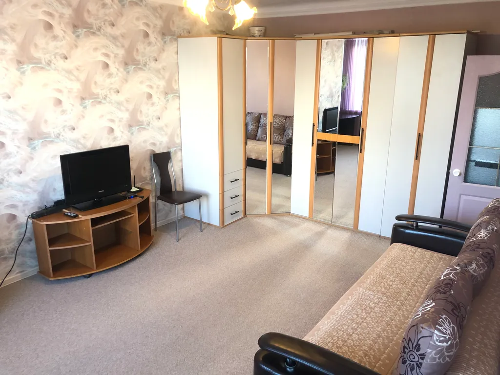 центр города, площадь Ленина, Карла Маркса, 37