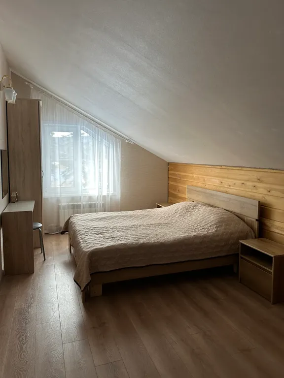 6-комнатный Дом