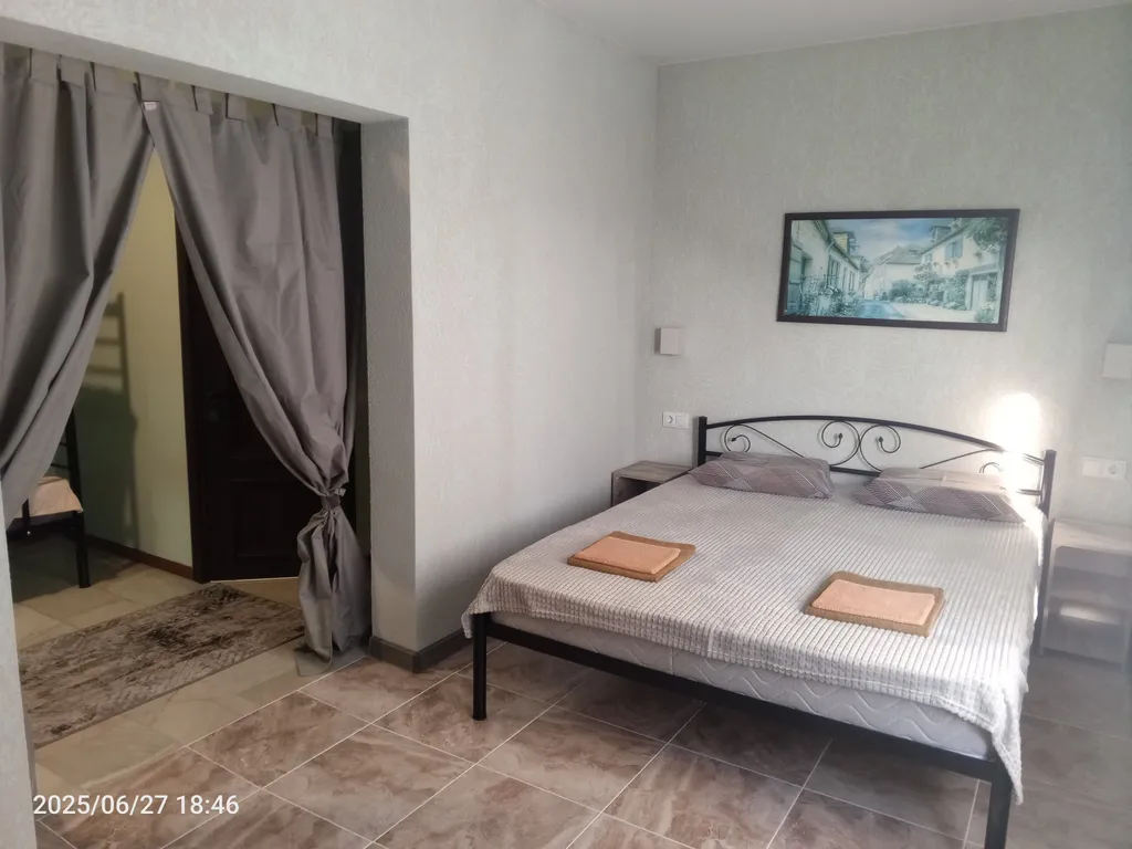 Двухкомнатный 4-х местный домик