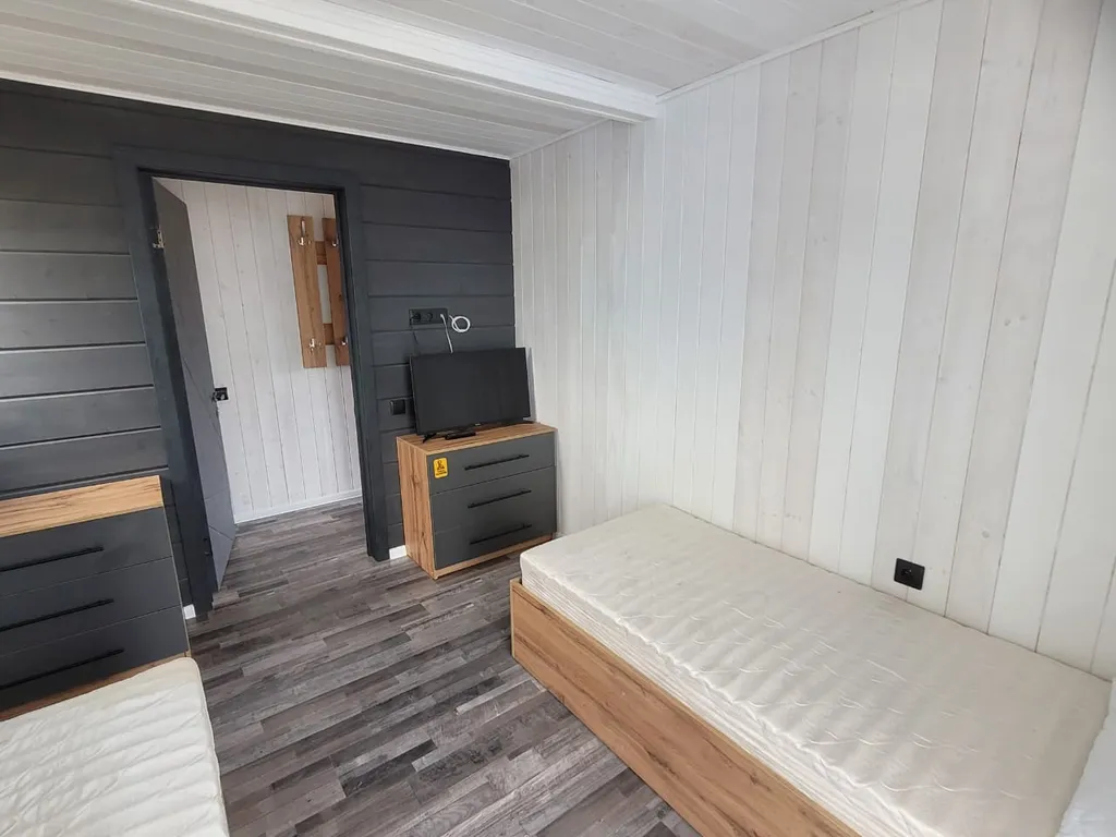 Новый комфортный чистый дом с террасой и видом на море