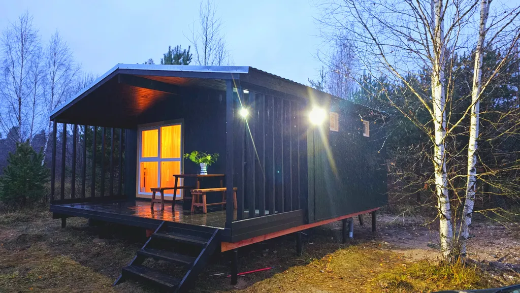 Дом на лугу