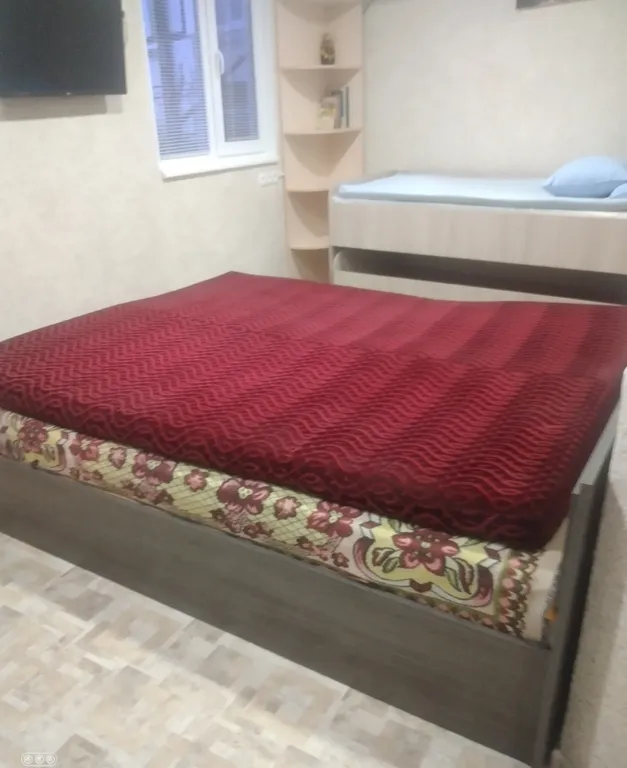 Небольшой домик в саду у моря Диамант