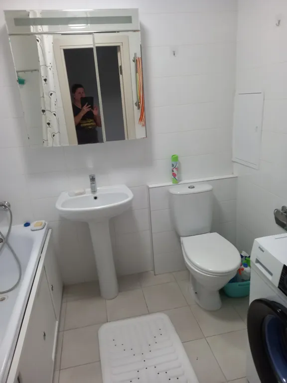 Теплая комната в 3-х квартире с видом на лес (не отдельная квартира)