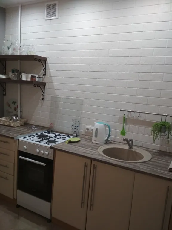 Двухкомнатная уютная квартира в шаге от площади и северного вокзала