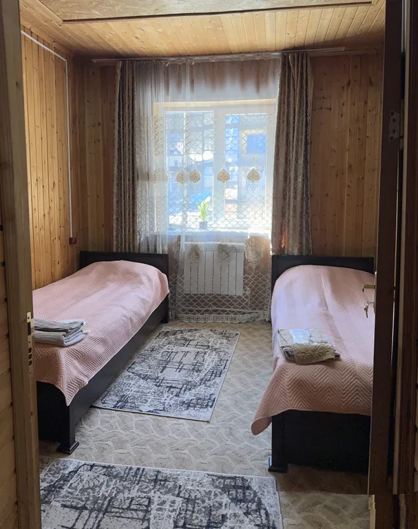 Гостевой в дом Турист09 в самом центре Домбая