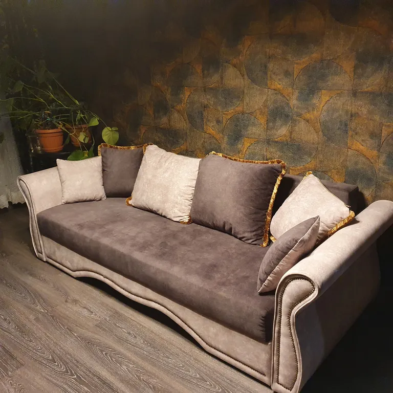 Квартира 3-комнатная Квартира — Калининград