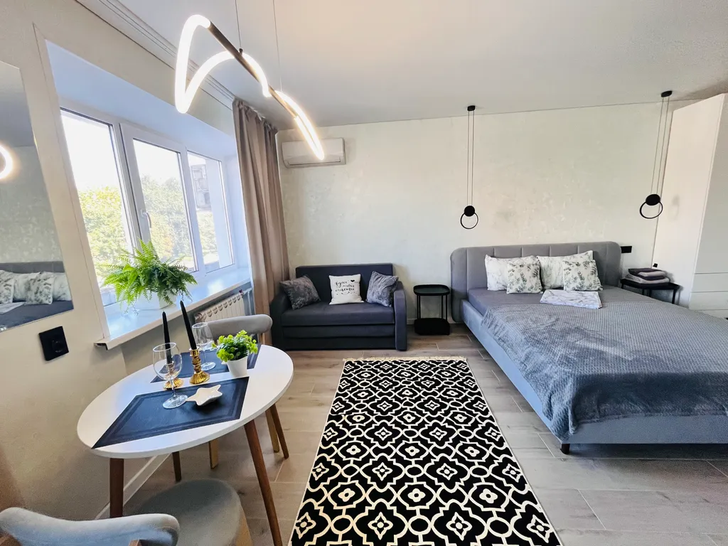 Современная студия в центре