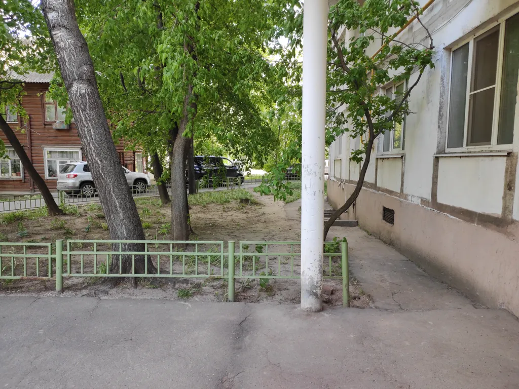 Просторная и тихая двухкомнатная квартира