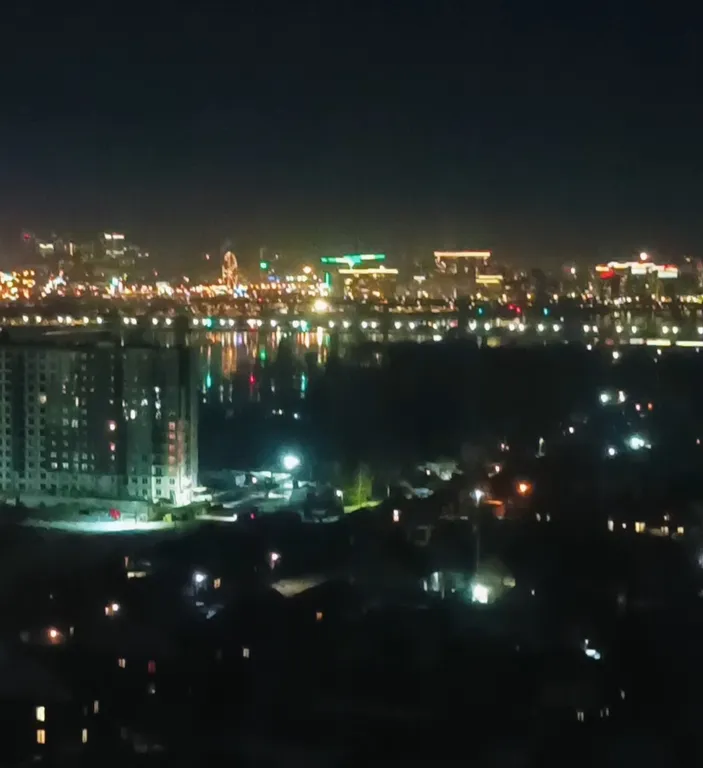 У акварарка с кондиционером