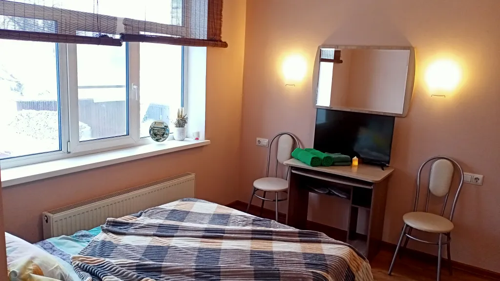 Квартира с видом на берег озера с лебедями, в историческом центре