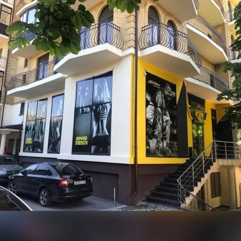 Панорамные апартаменты в центре курорта