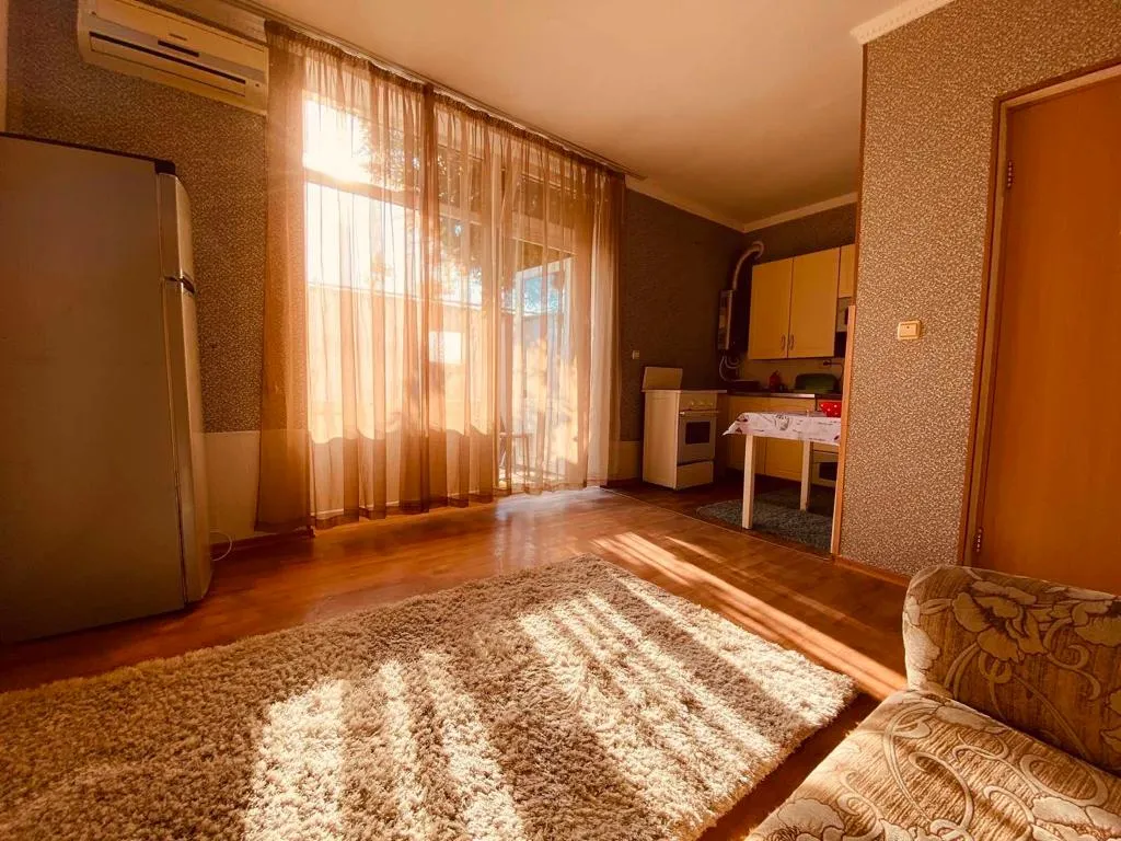 Коттедж 1 под ключ со своим двором