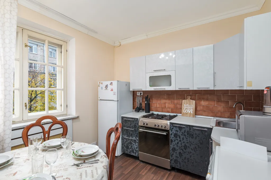 Квартира Трехкомнатная квартира на набережной — Москва