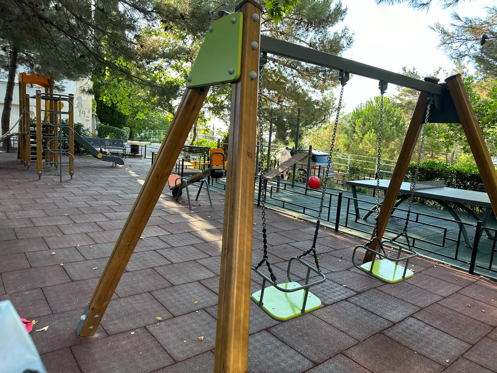 Уютная, современная квартира возле парка