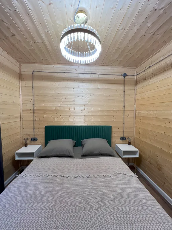 Коттедж Коттедж Барн с панорамными окнами, террасой, баней и купелью — Петровское