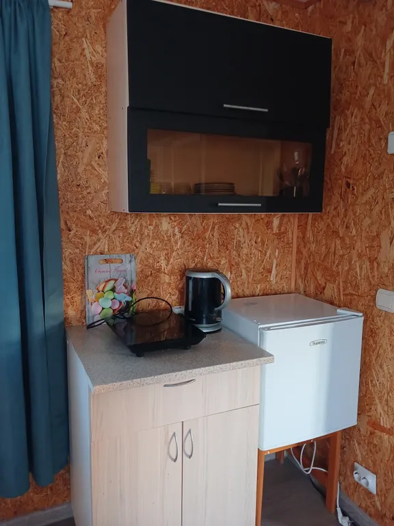 Уютный домик на берегу озера