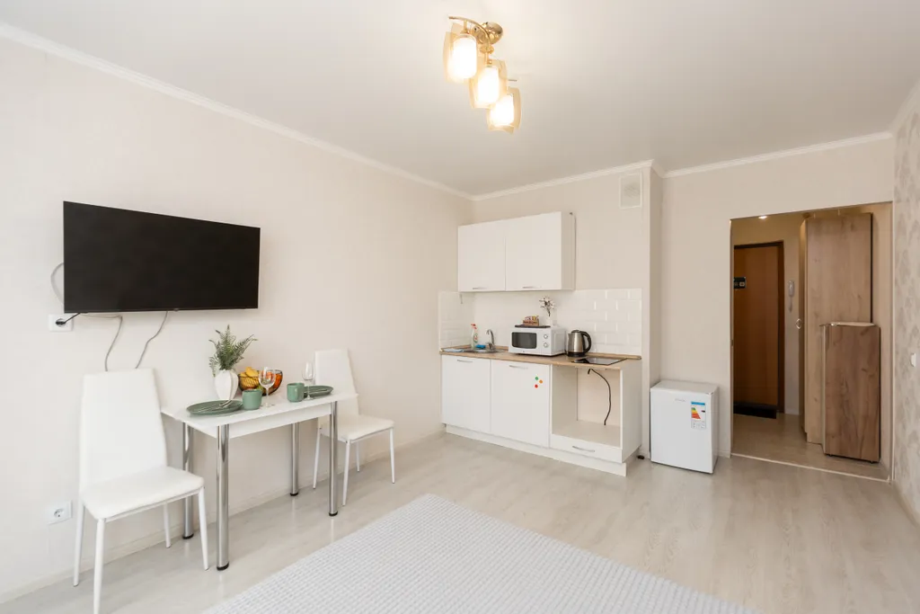 Уютная студия на хусаиновых