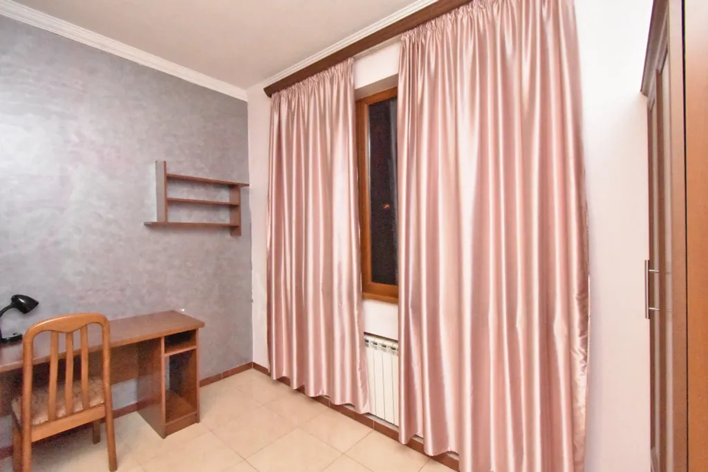 Квартира у площади Республики