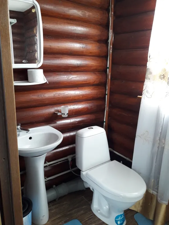 Дом из бруса с беседкой