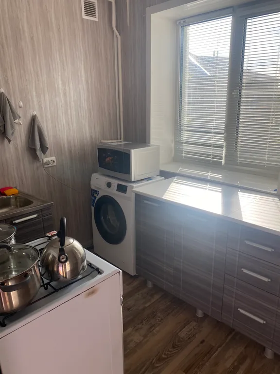 2-комнатная квартира в Центре Кантемировка