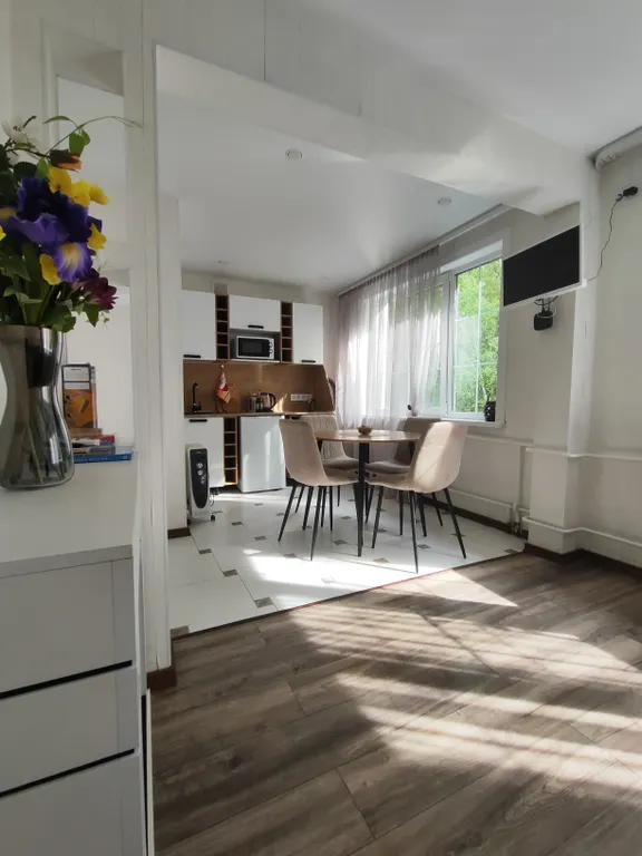 Уютная чистая квартира в туристическом центре озера Байкал — аренда посуточно в Листвянка (Байкал)