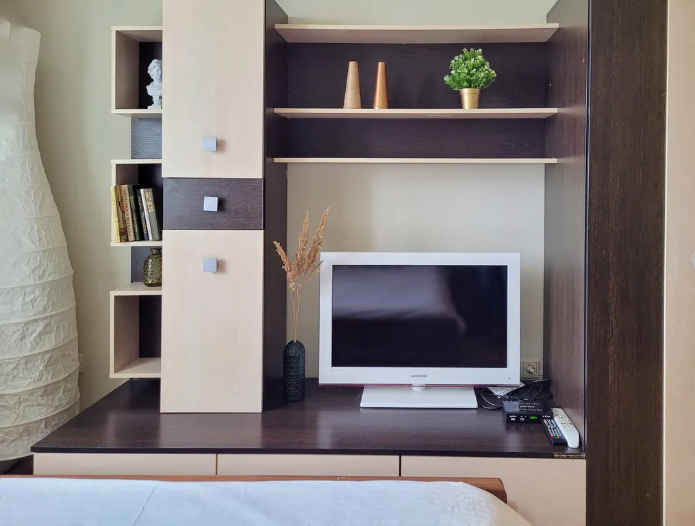 Апартамент-студия с видом на бескрайний лес