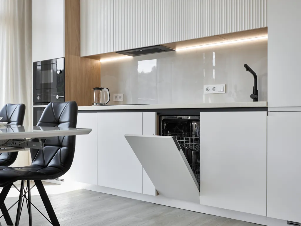 Дизайнерская евро-трехкомнатная квартира с потрясающими видами