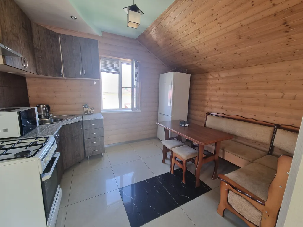 Коттедж Коттедж Аппартаменты с бассейном — Сириус