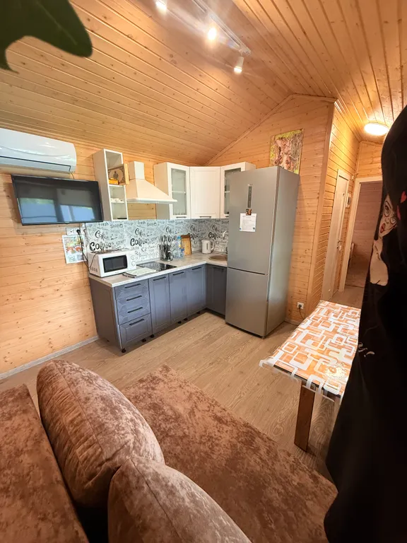 Домик с теплым бассейном и банным чаном