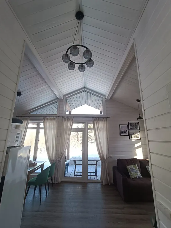 Коттедж Уютный современный дом в дали от суеты — Таштагол