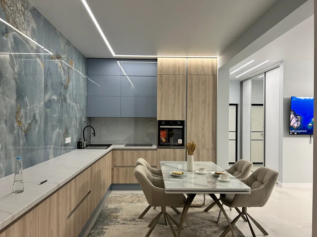 Квартира Просторная видовая квартира с панорамным остеклением — Геленджик