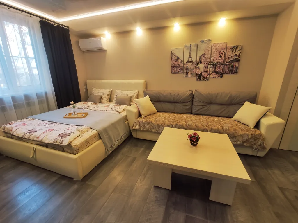 Студия с дизайнерским ремонтом париж