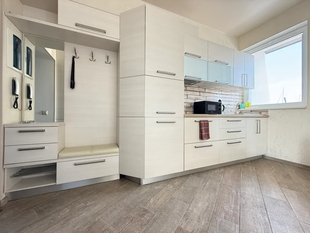 Квартира 1-комнатная квартира, пляж 10 минут, рядом Парк Победы — Севастополь