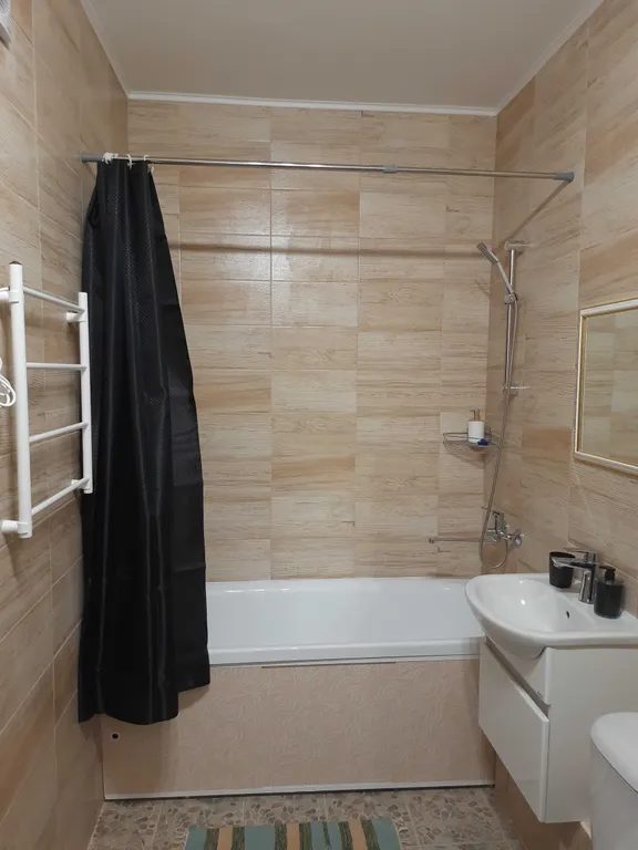 Современная, комфортная студия с видом на лес и горы