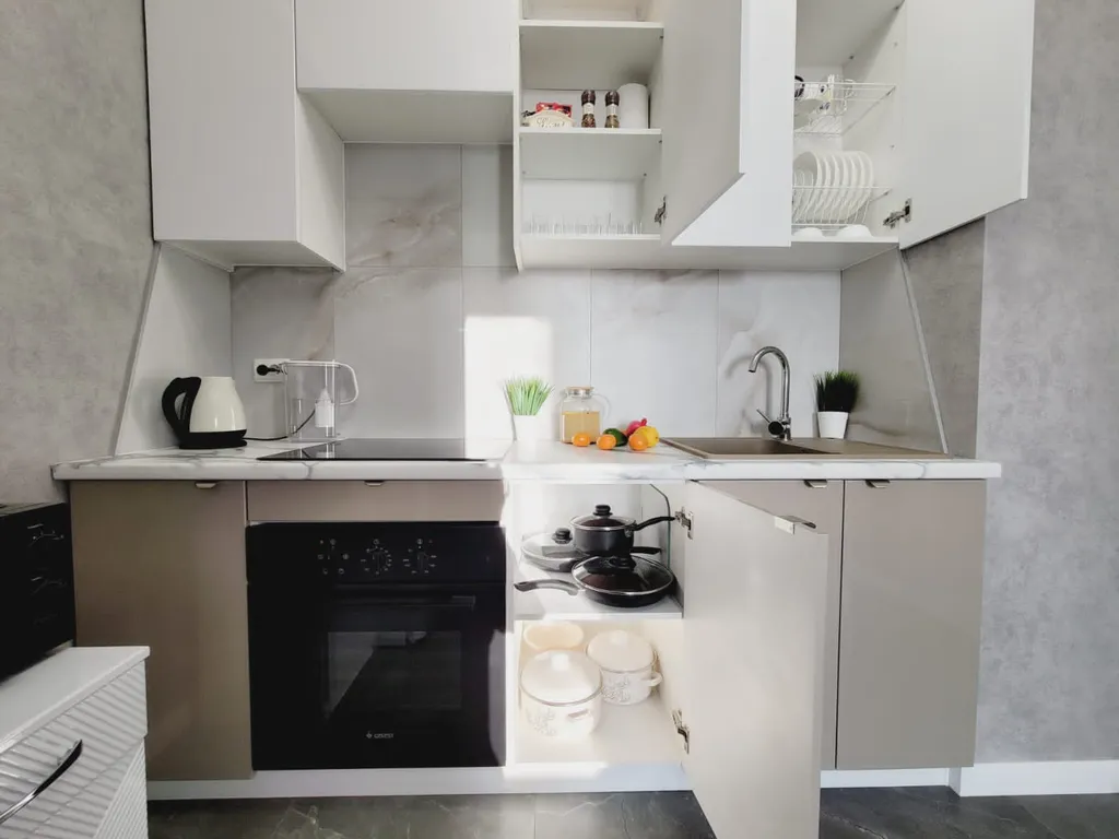 Большая квартира с видом на Волгу