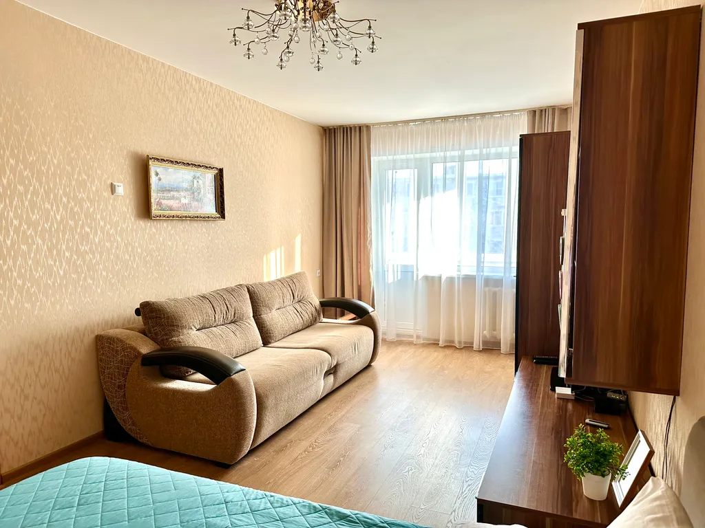 Солнечная однокомнатная квартира